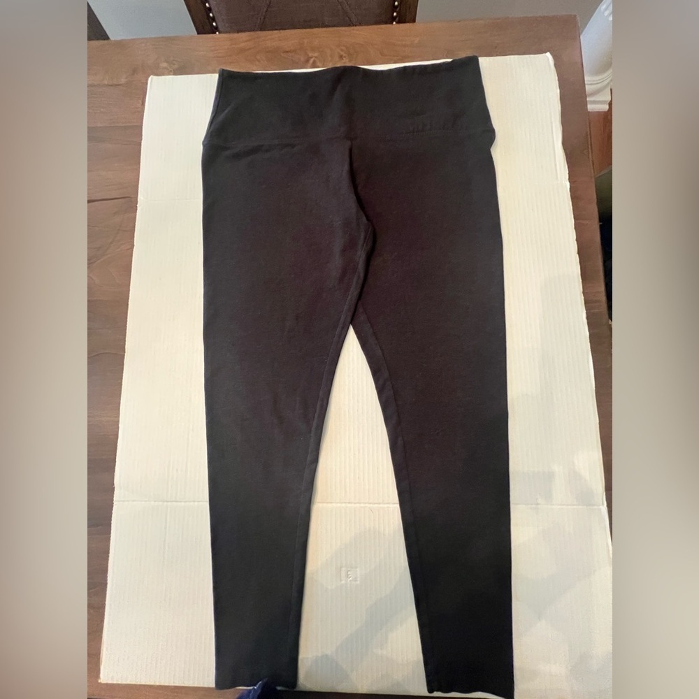GLORIA VANDERBILT  GRAY. SIZE XL. PULL ON LEGGINGS